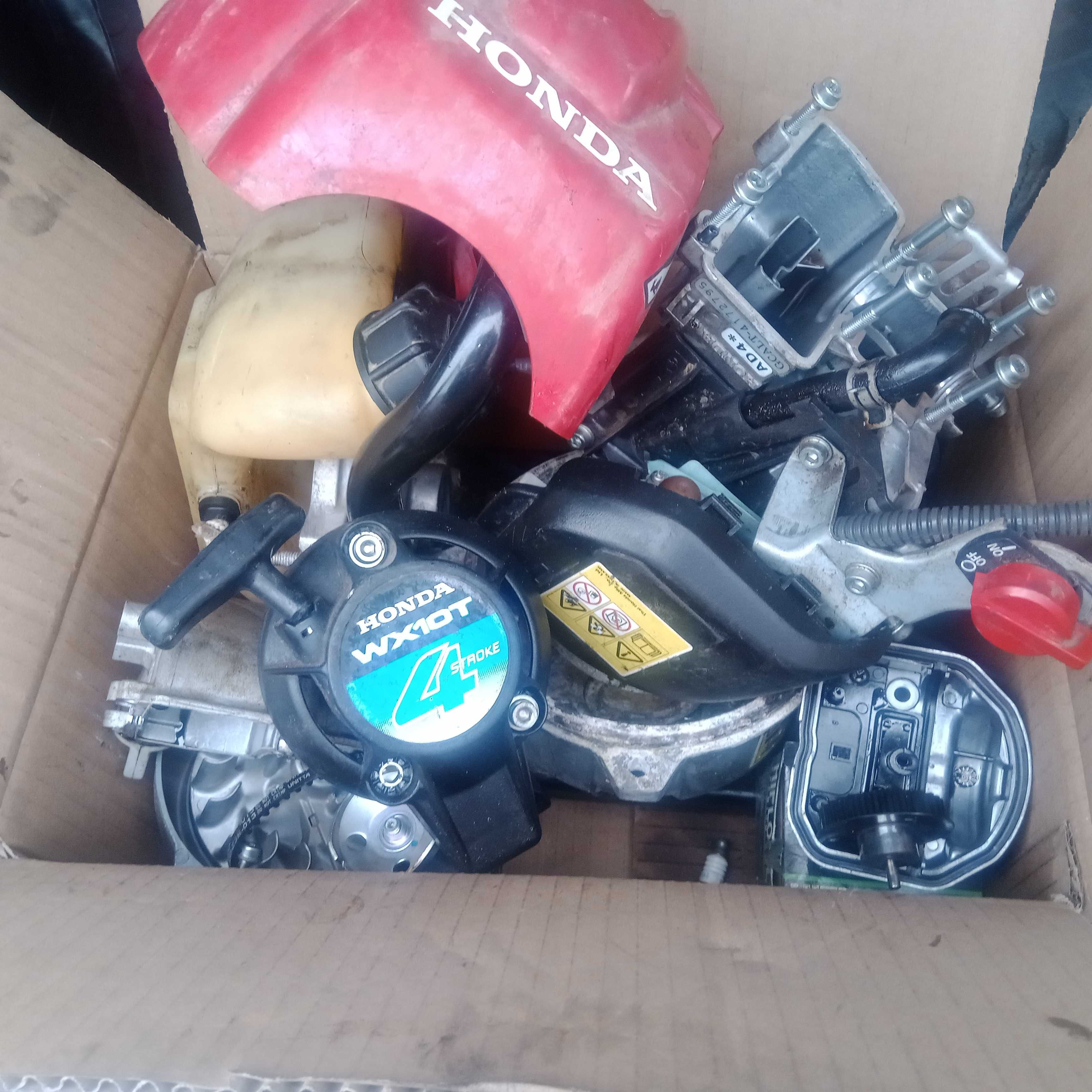 HONDA помпа водна за поливане 1 цол/1 инч