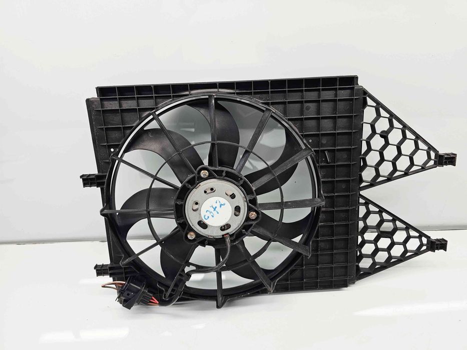 Electroventilator  Volkswagen Polo (6R) [Fabr 2009-2016] 6R0121207 1.6