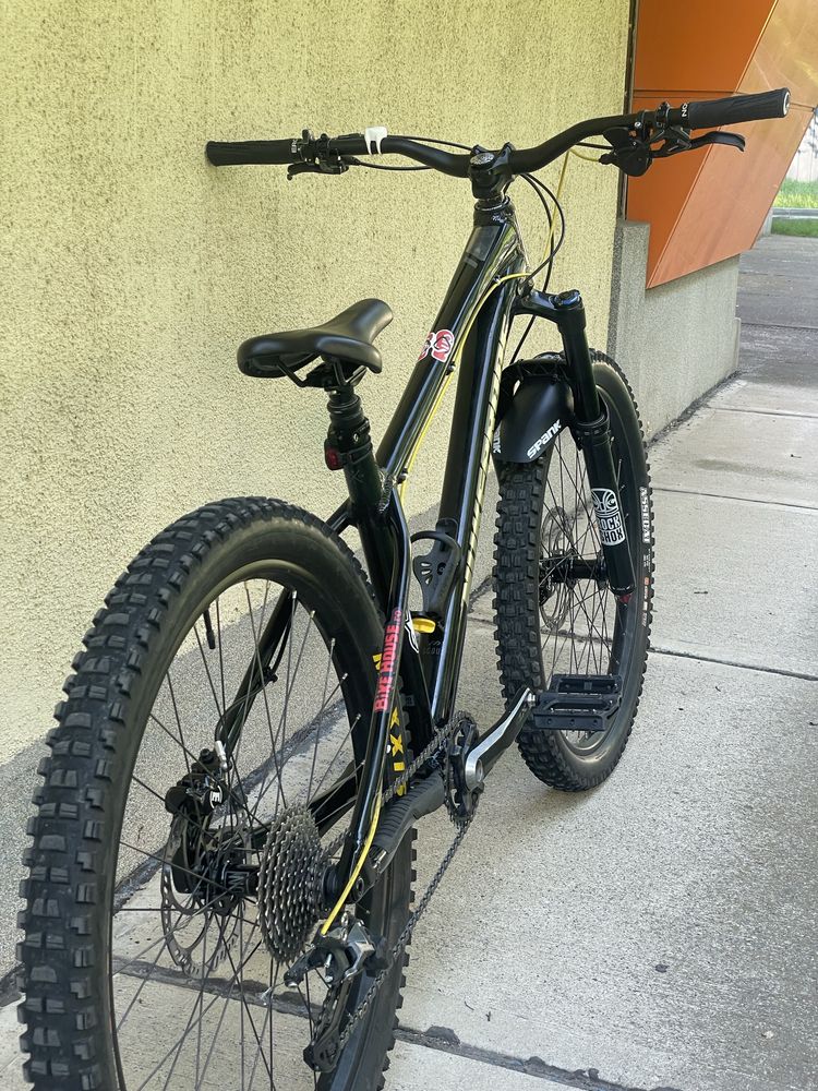 Vand Nukeproof Scout L ‼️URGENT‼️