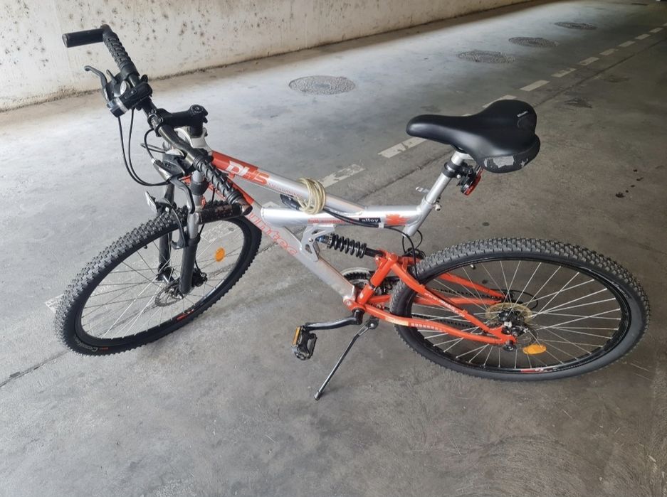 Mountain Bike DHS MOuntec