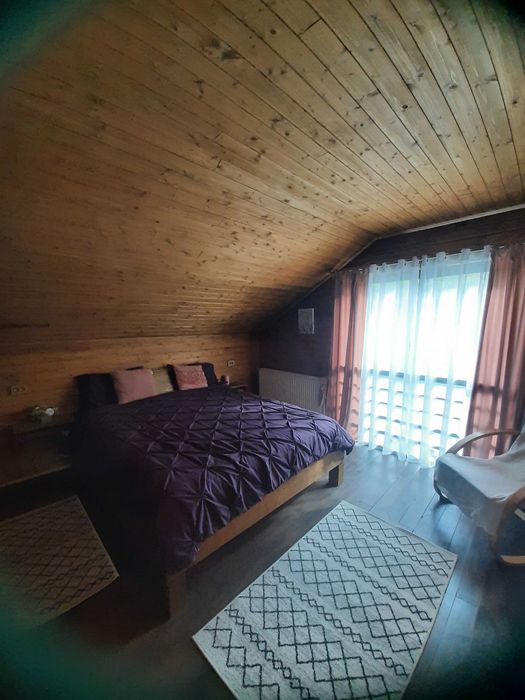 Cabană la padure