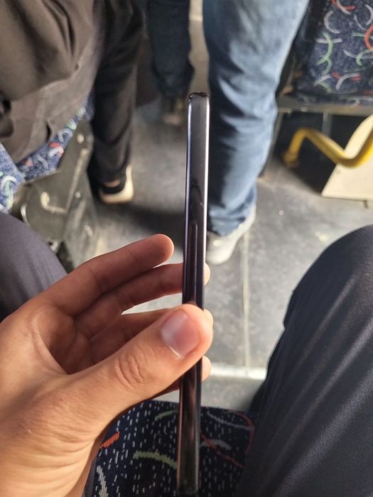 Samsung A53 5G 2sim registratsiyadan otgan karobkas yoq