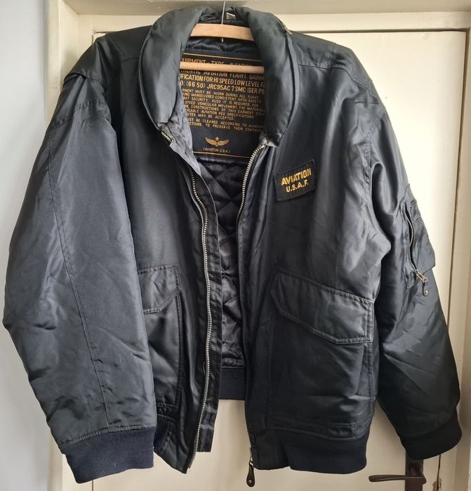 US Air Force geacă de zbor TP-909 originală (măr. 56-58, umeri 63 cm)
