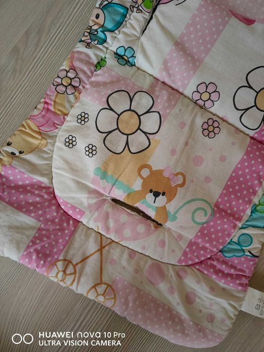 Подложка за бебешка количка