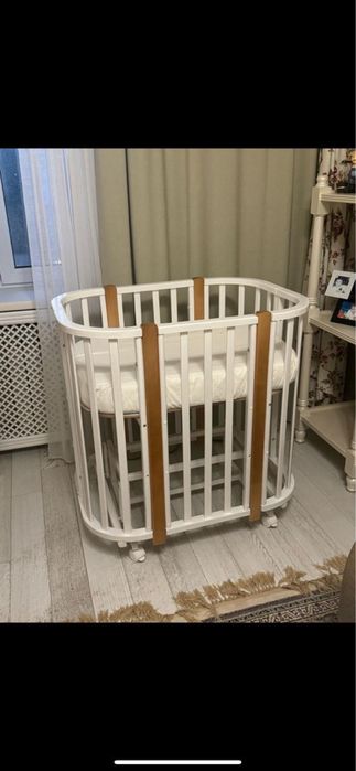 Срочно Кроватка Овальная разжвижная