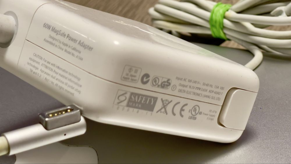 Incarcator MagSafe1/2MacBook Pro / Air Apple45/60/85 - Wati - La Probă