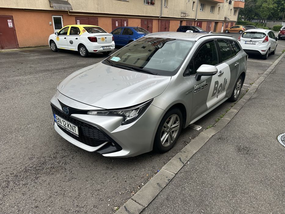 Inchiriez masina lentru bolt/uber