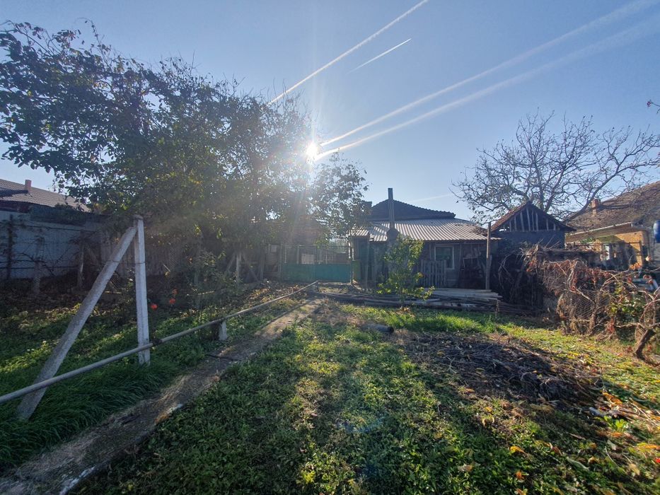 Vind casa în Covasint