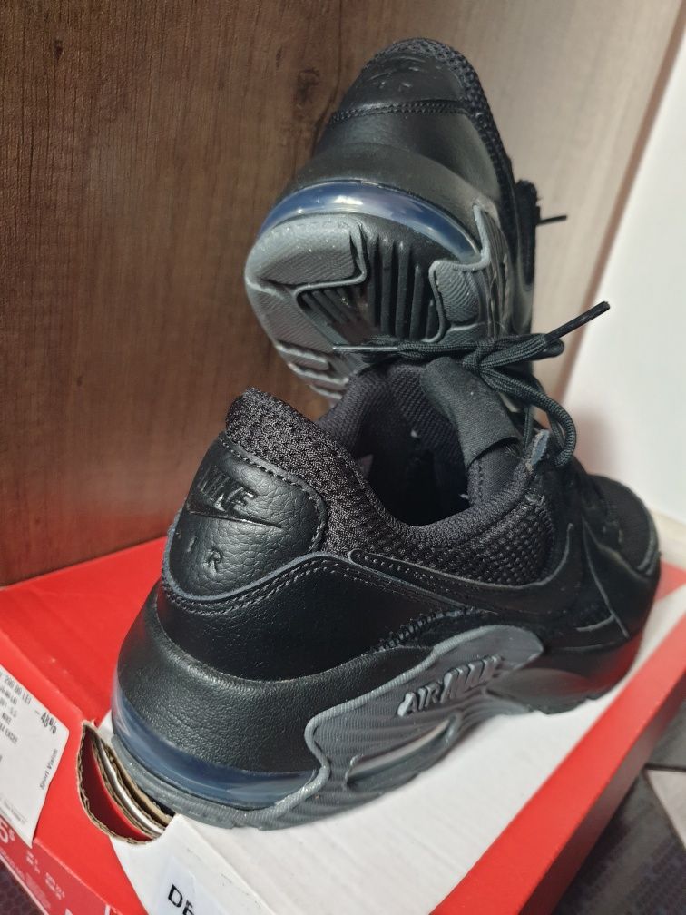 Nike Air Max Excee нови