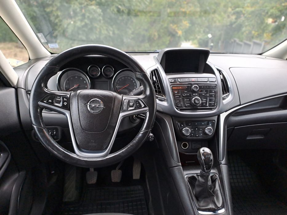 Opel Zafira C 1.6 CNG