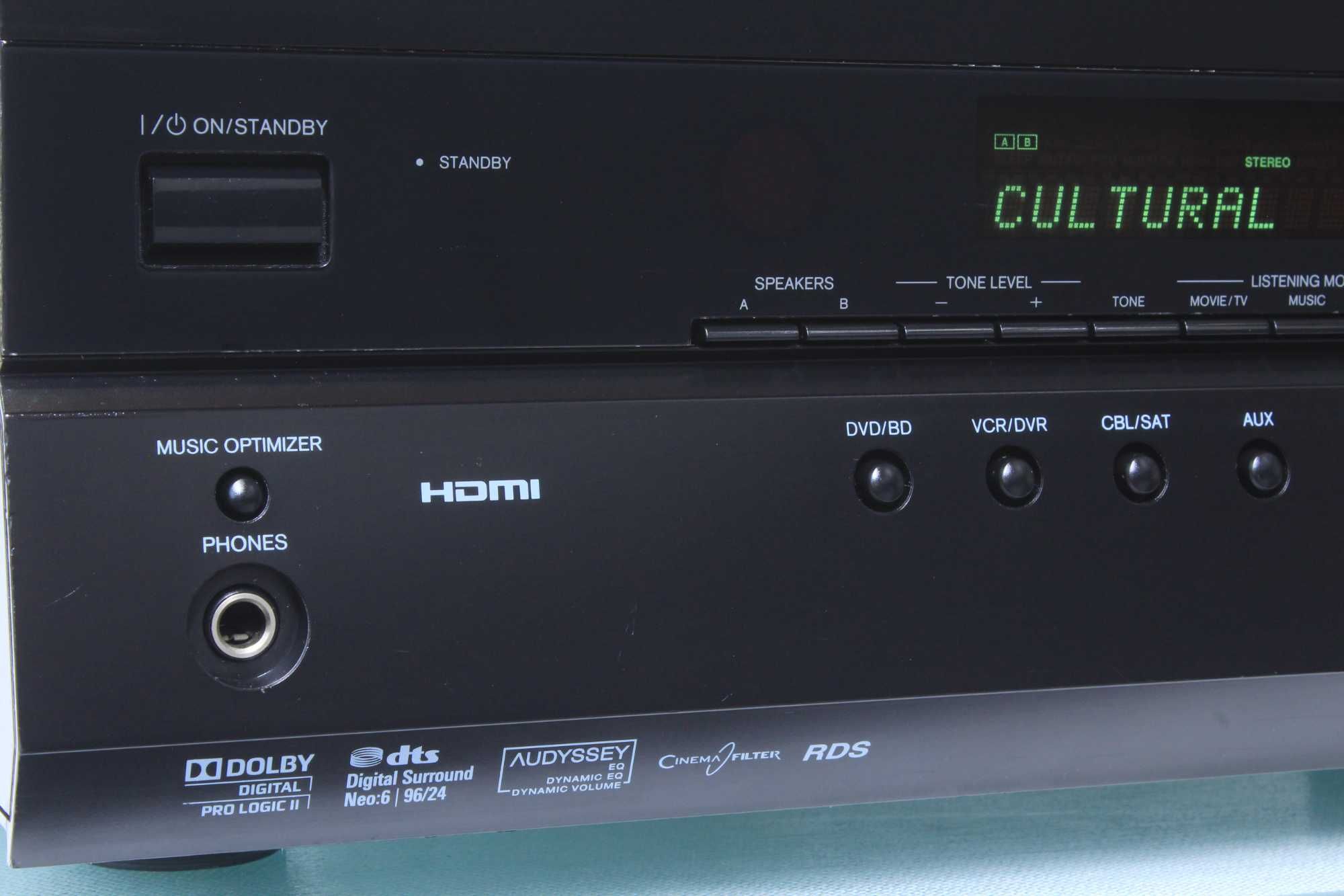 Statie/Tuner/Receiver Onkyo,5 x 100W,Telecomanda.