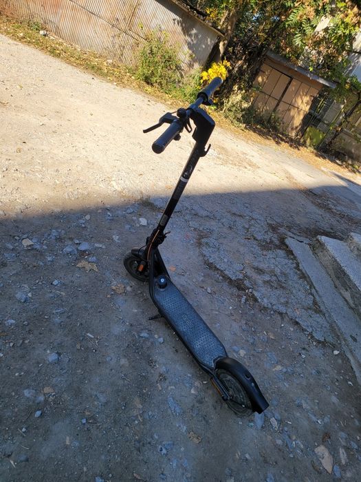 Тротинетката Ninebot