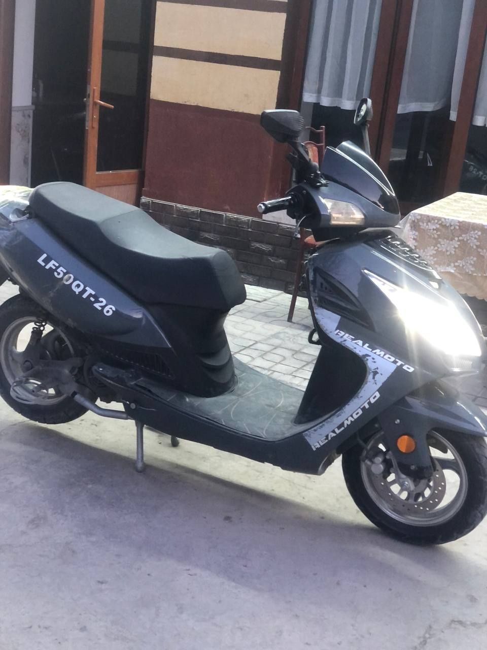 Скутер Lf50qt-26 real moto