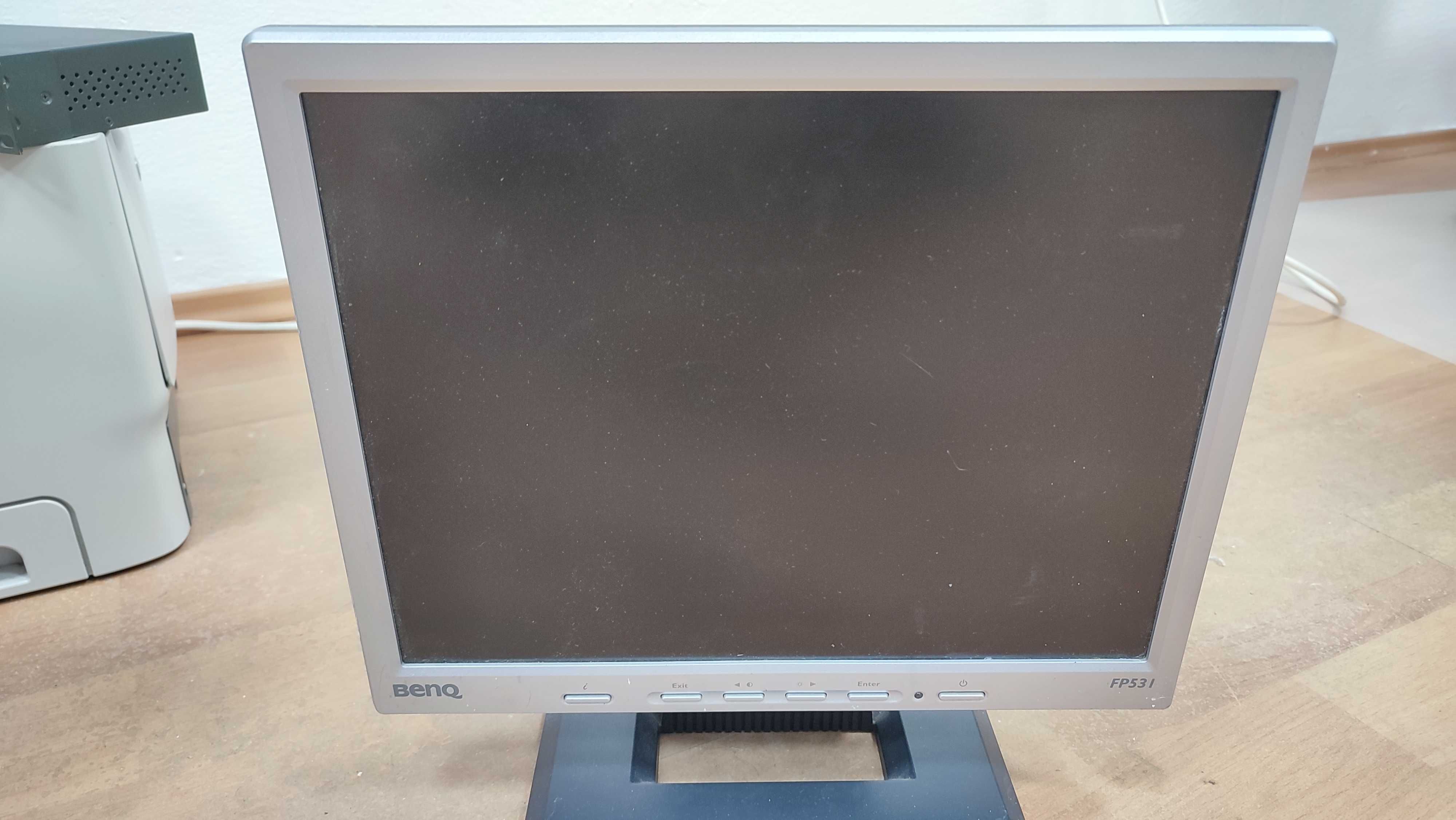 Monitor Benq 14 inci