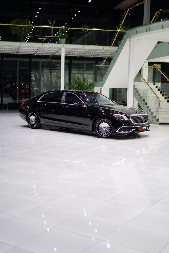Mercedes Benz W222 S600 Maybach