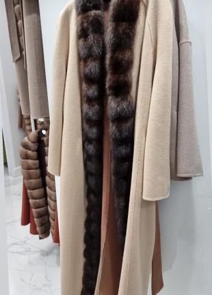 Продам пальто кашемир с мехом песец