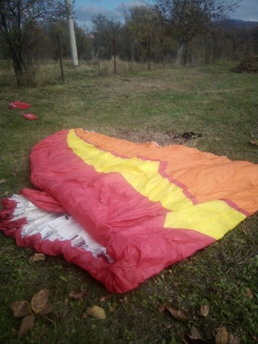 Vând parapanta Ozon speedester 2