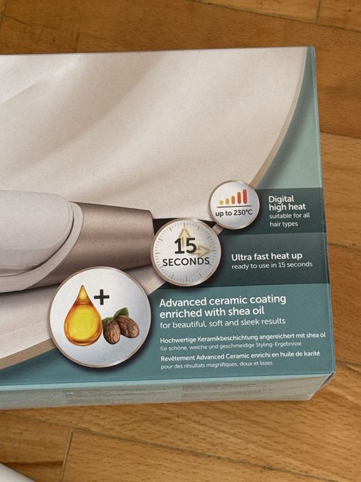 Преса за коса Remington с масло от ший