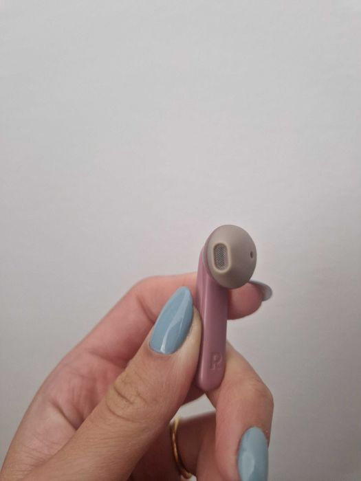 JBL Tune 220TWS Pink Wireless Headphones