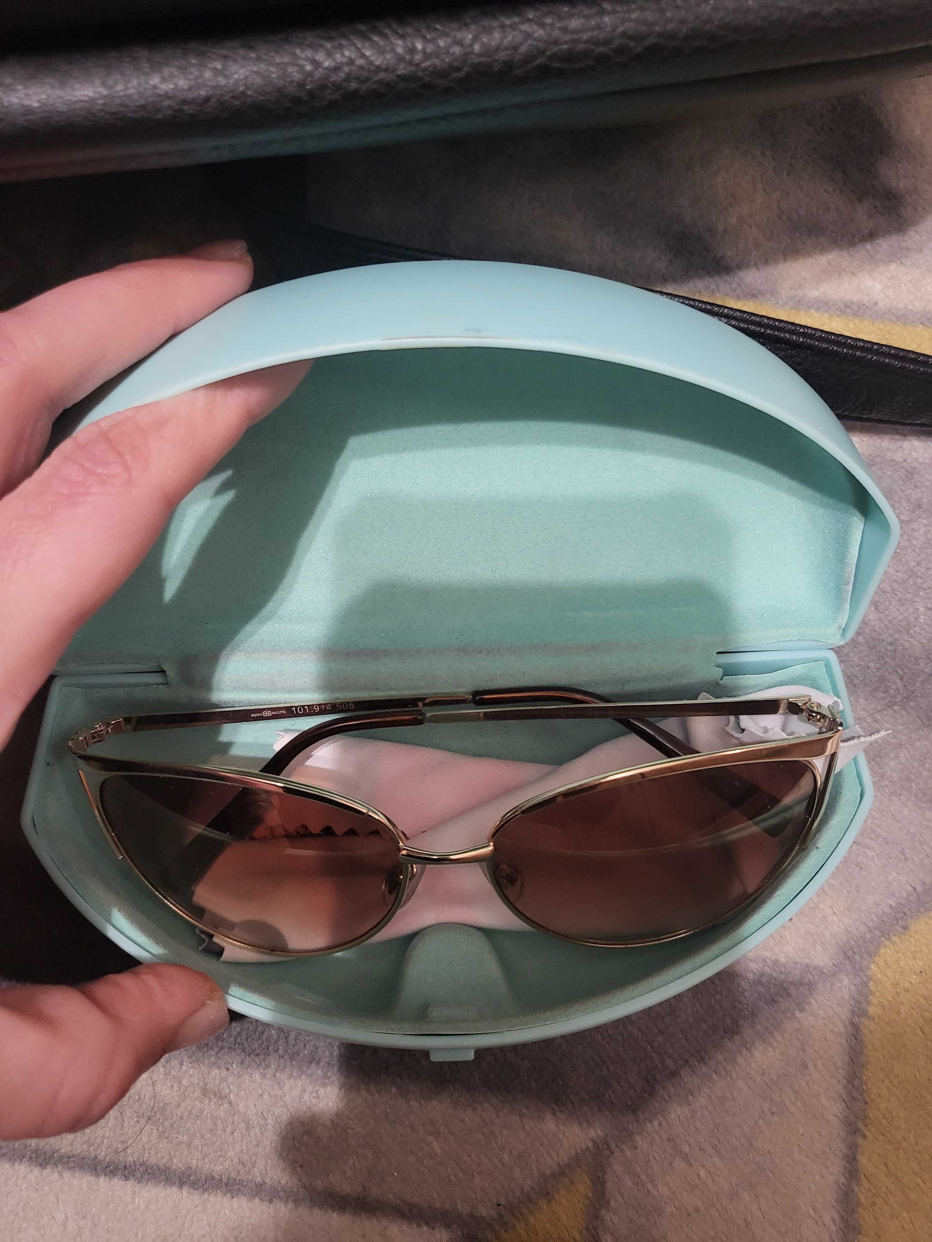Раница дамска подарък слънчеви очила