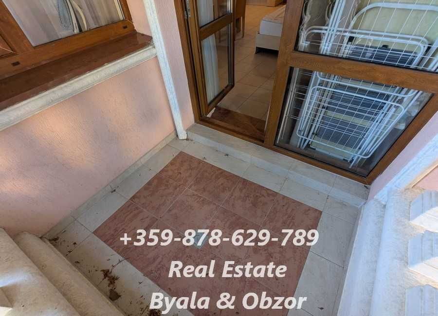 Продава се Едностаен апартамент в Бяла - 54 кв.м за 871 €/кв.м - Снимка #1