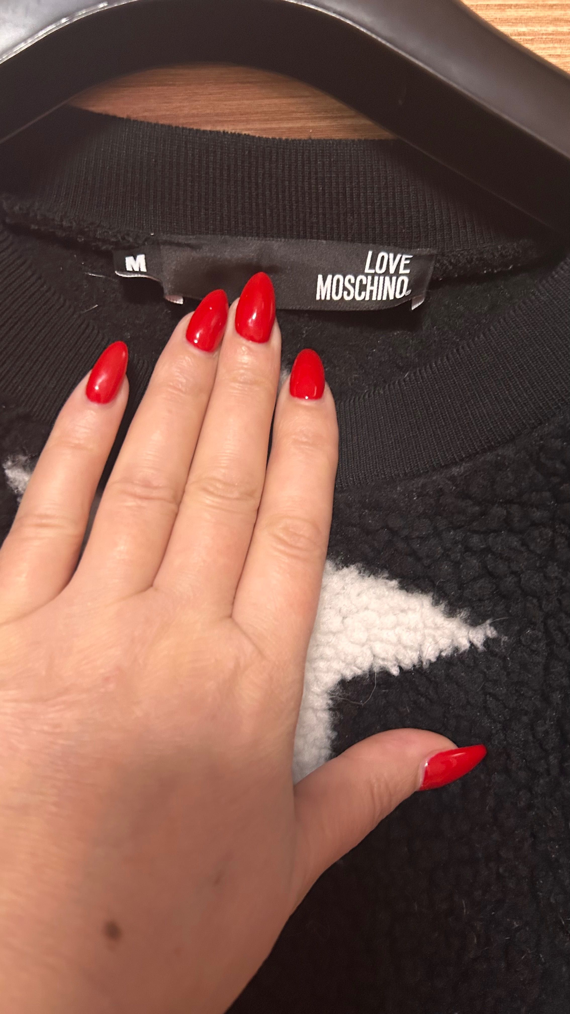 Пуловер Love Moschino