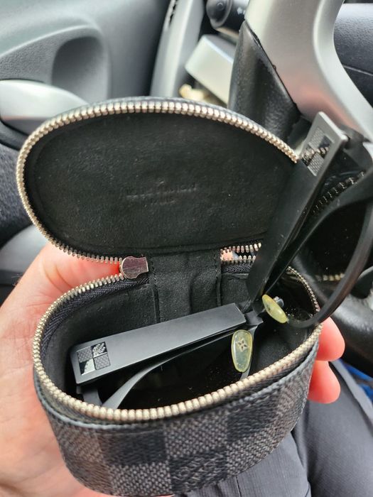 Оригинални очила Louis Vuitton сгъваеми слънчеви очила с калъф