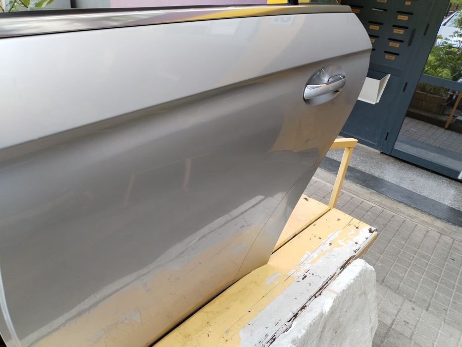 Лява задна врата и калник от Мерцедес W219, 2007,  със забележки...