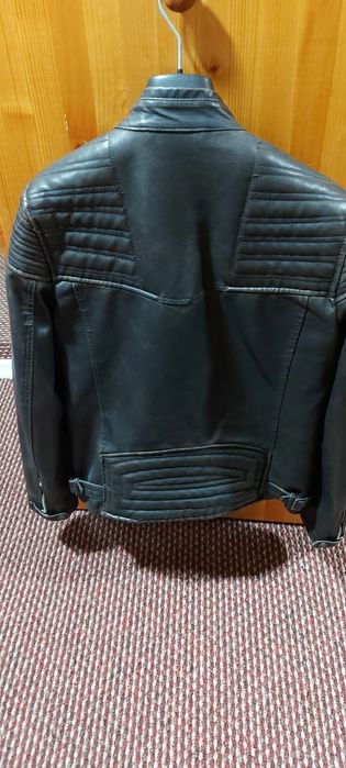 Greaca piele marima M (38)