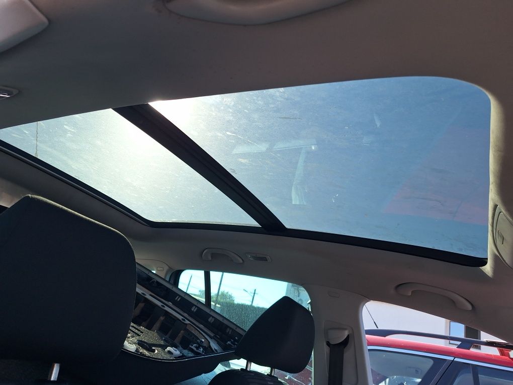 Panoramic defect (se poate repara) Vw tiguan 5N