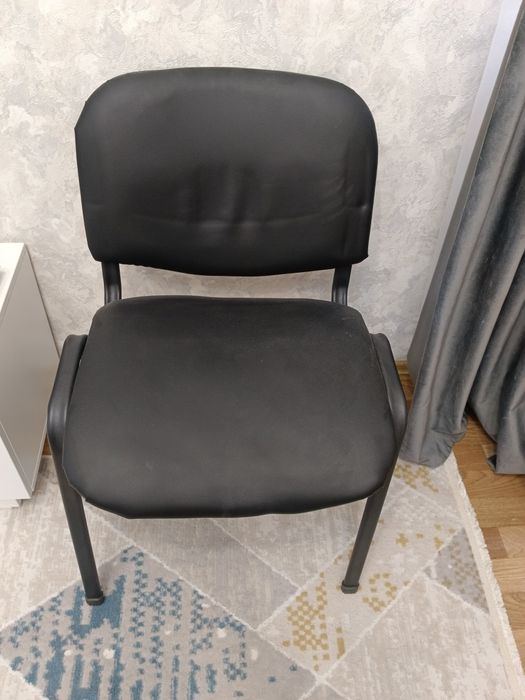 Продам стулья для офиса