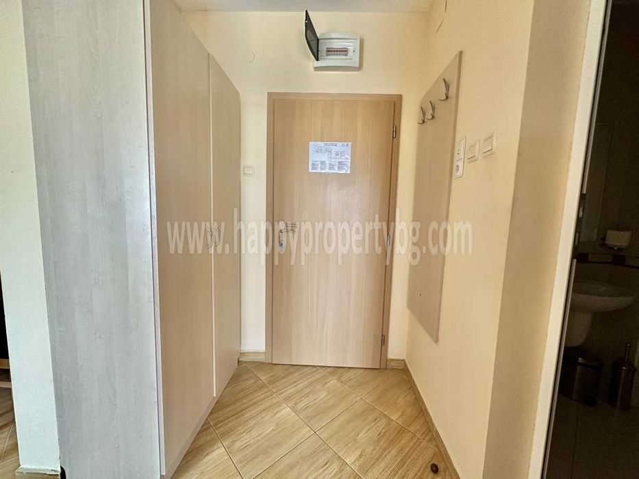 Продава се Двустаен апартамент в к.к. Слънчев бряг - 66 кв.м за 940 €/кв.м - Снимка #10