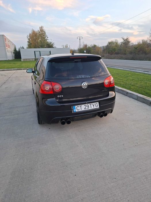 Vand sau schimb, Wolkswagen Golf 5 GTI - REVO- 350 CP