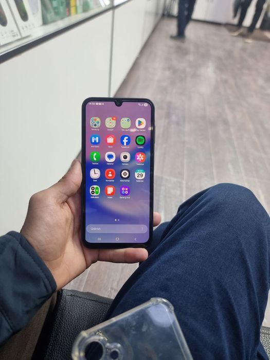 Самсунг а15 сотилади срошна