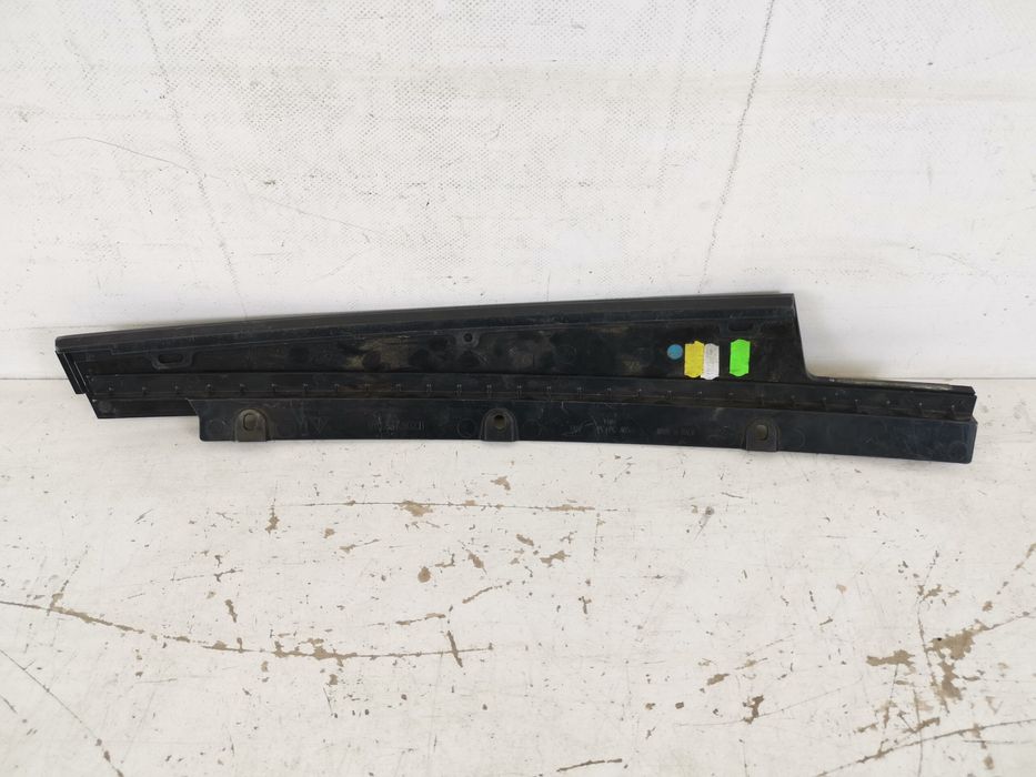 Орнамент Стълб Б Десен Порше / Porsche Cayenne 3 9Y Оригинален в добро