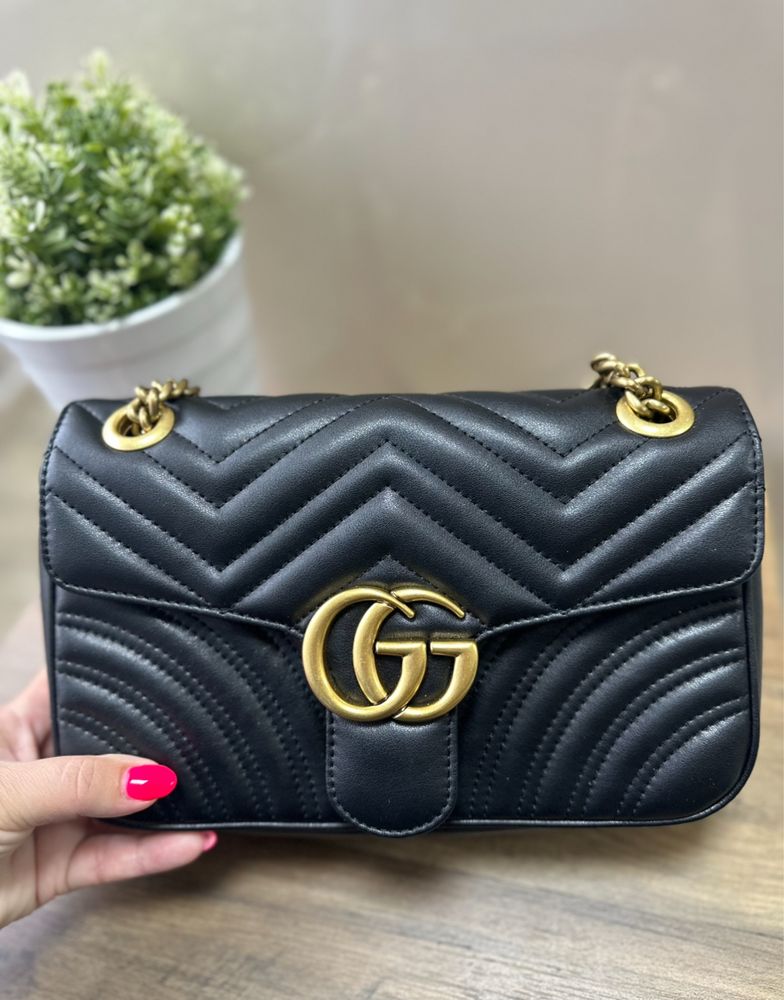 Чанта Gucci естествена кожа