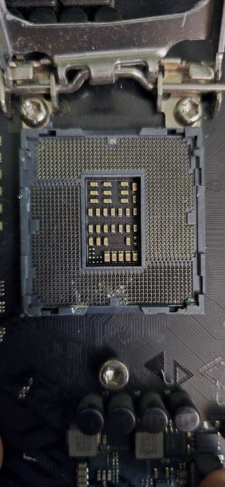 Placă de bază ROG Strix Z390-F