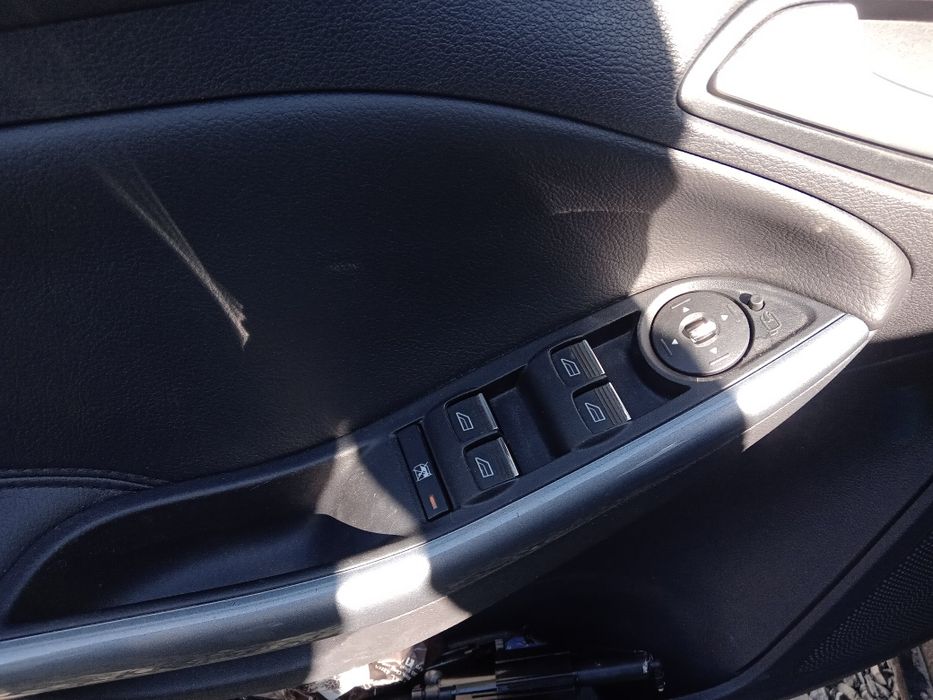Oglinda oglinzi electrice rabatabile electric Ford Focus 3 2013