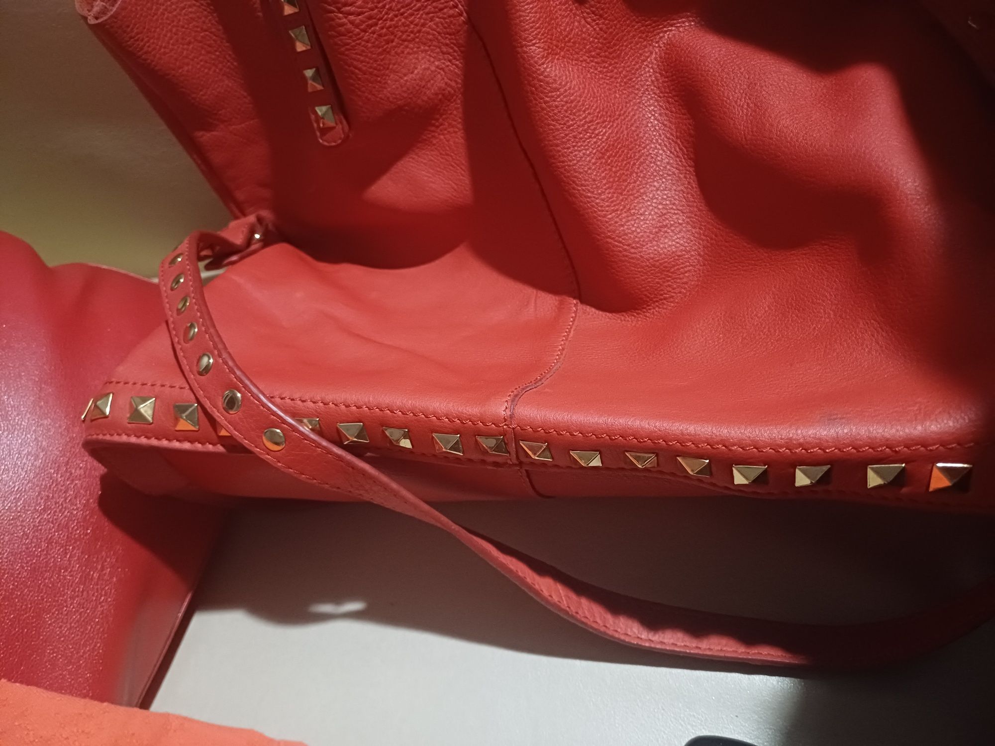 ЗАРА Чанта естествена кожа ZARA