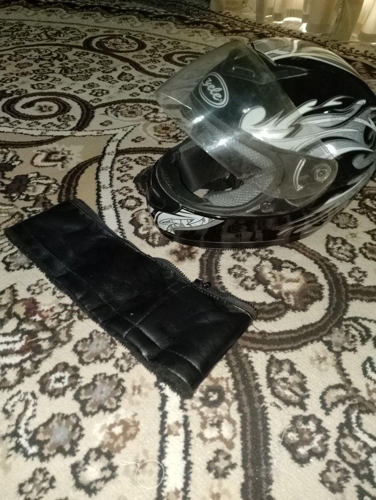 Moto kaska sotiladi
