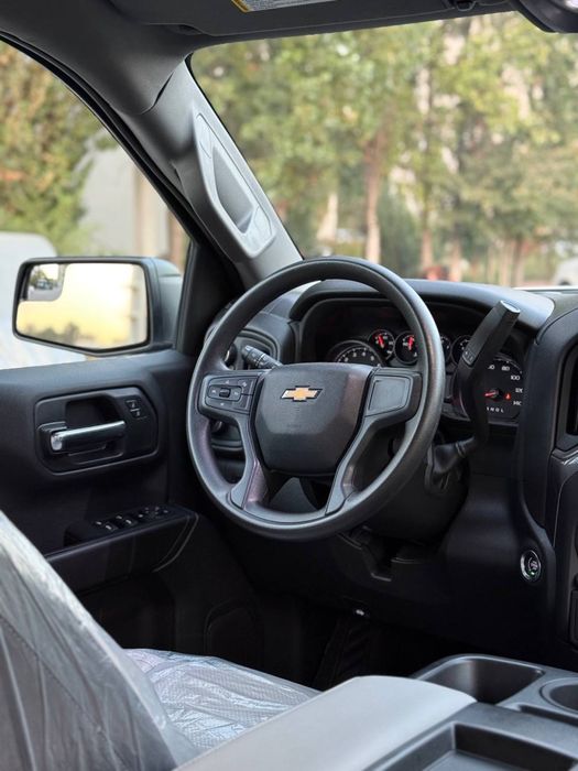 Bugun sotuvimizda Chevrolet Silverado