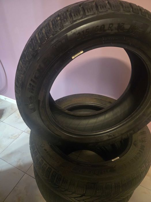 ЗИМНИ ГУМИ МИШЕЛИН 17 цола, като нови.