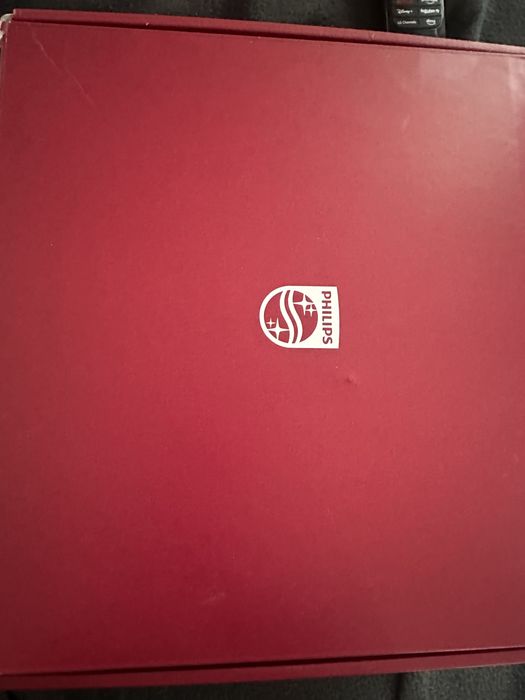 Philips Lumea Series 7000 Фотоепилатор