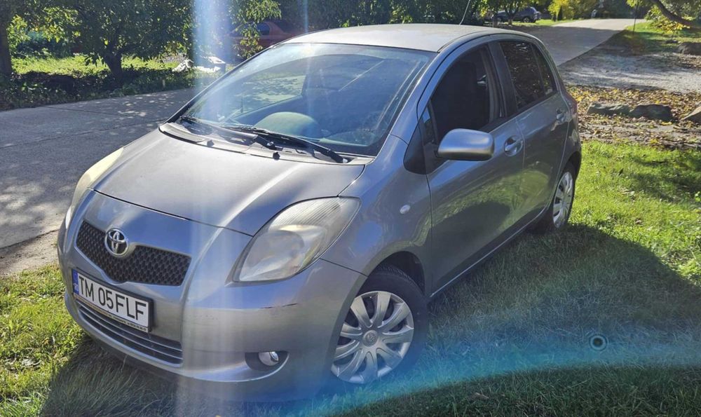 TOYOTA YARIS Cutie Automata - 2008