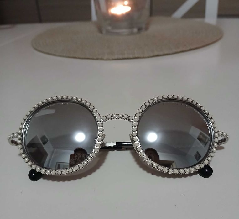 Ochelari de soare Chanel Pearl Round, model 71138 L2467, originali