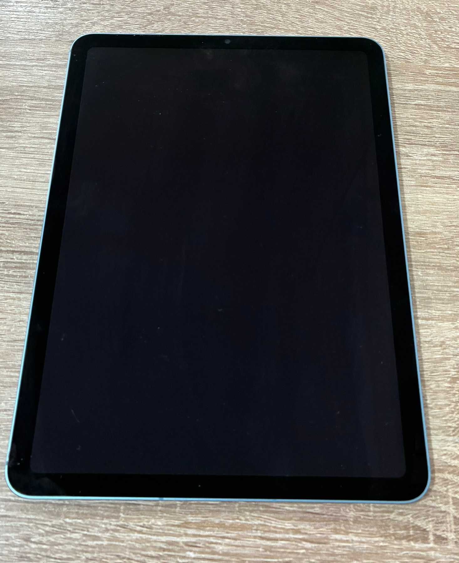 Продавам Ipad Air 5gen 64gb