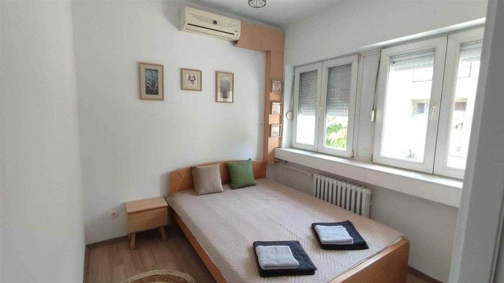 Дава се под наем Двустаен апартамент в Бургас, Възраждане - 65 кв.м за 178.5 € - Снимка #1