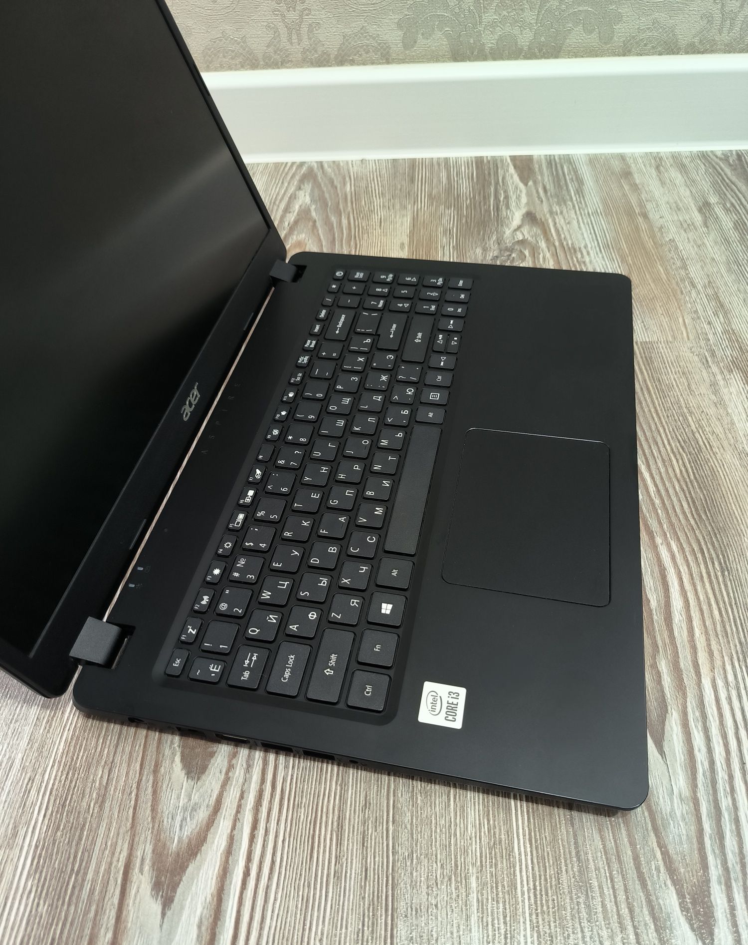 Срочно ноутбук новый Acer\intel core i3-1005g1\память ОЗУ 8гб\ssd mem.