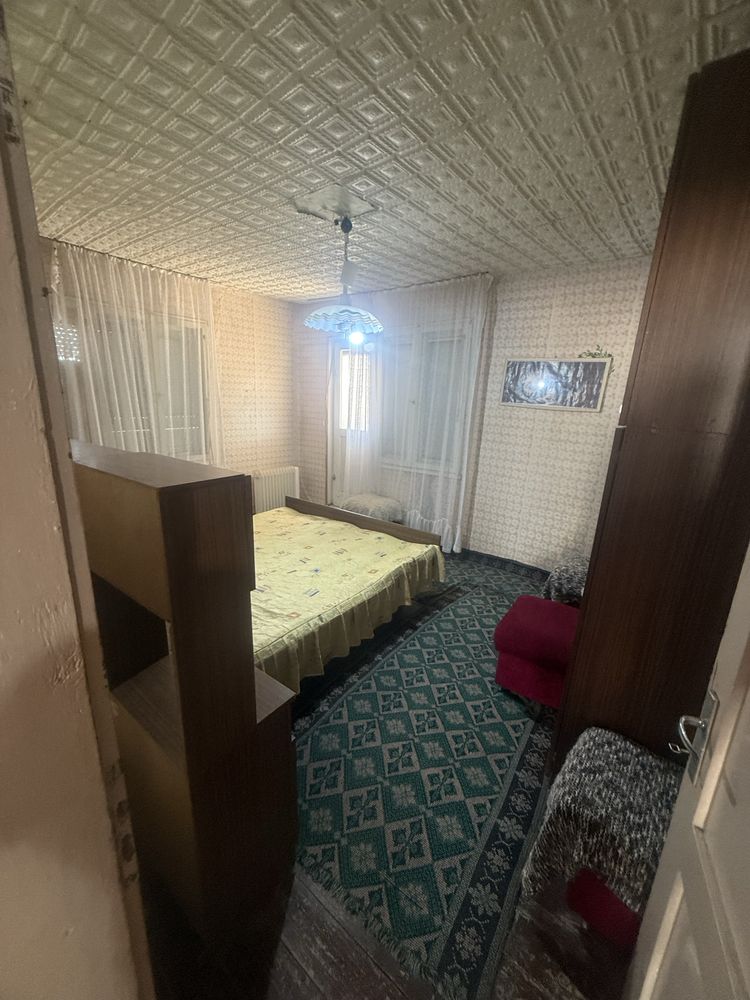 Къща в село склаве