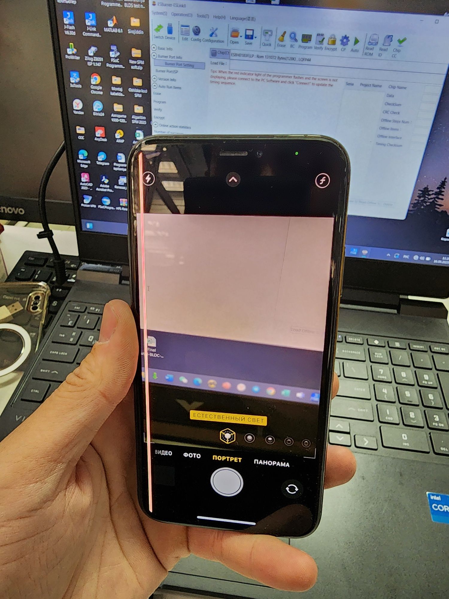 Iphone XS Black Bat 100 Ekran Zavod aybi Rasmda shu Srochna